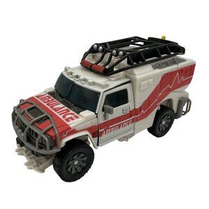 Hasbro Transformers 2007 Movie Rescue Ratchet Voyager Class Figure Complete